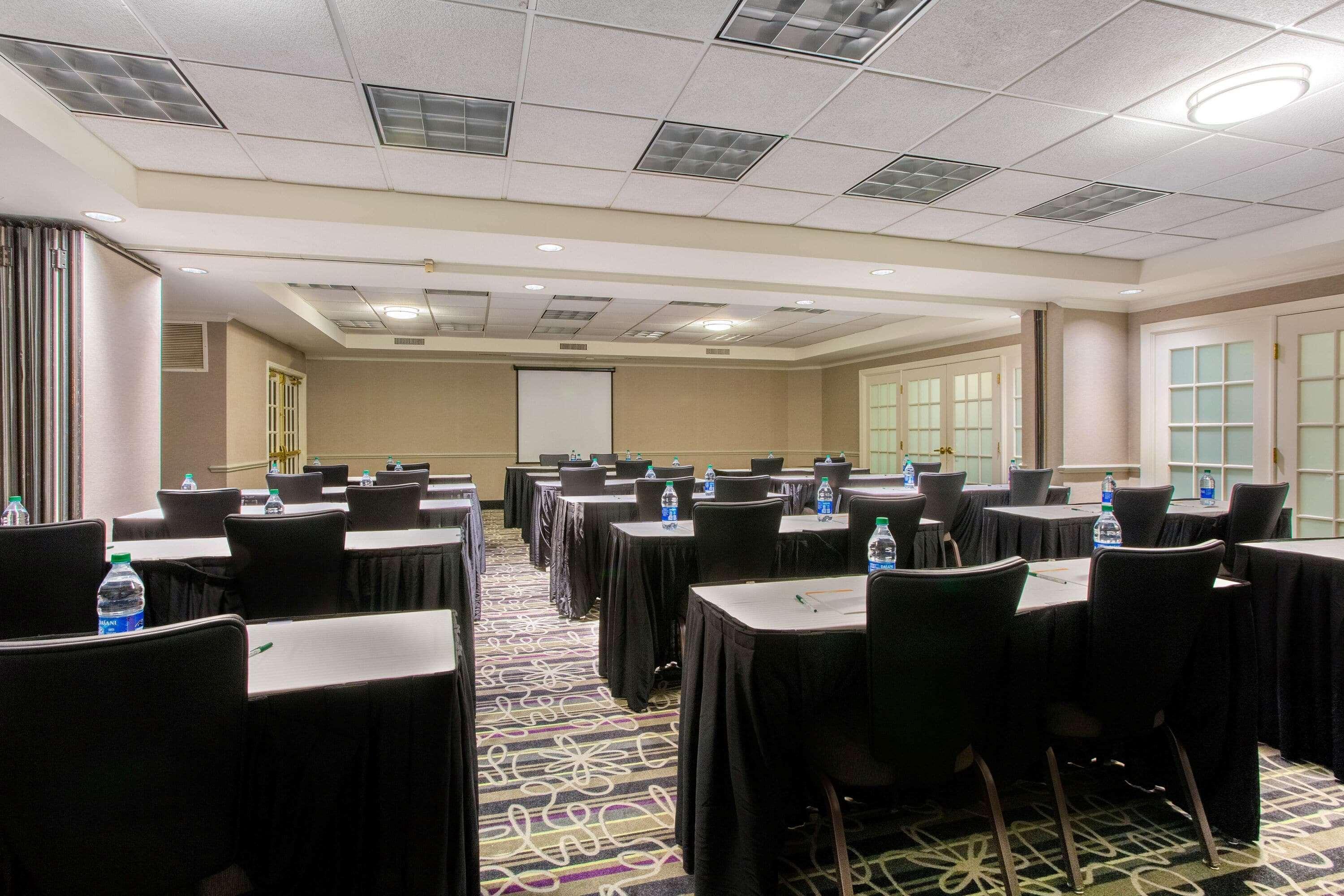 La Quinta By Wyndham Raleigh Durham Intl Ap Hotel Morrisville Exterior photo