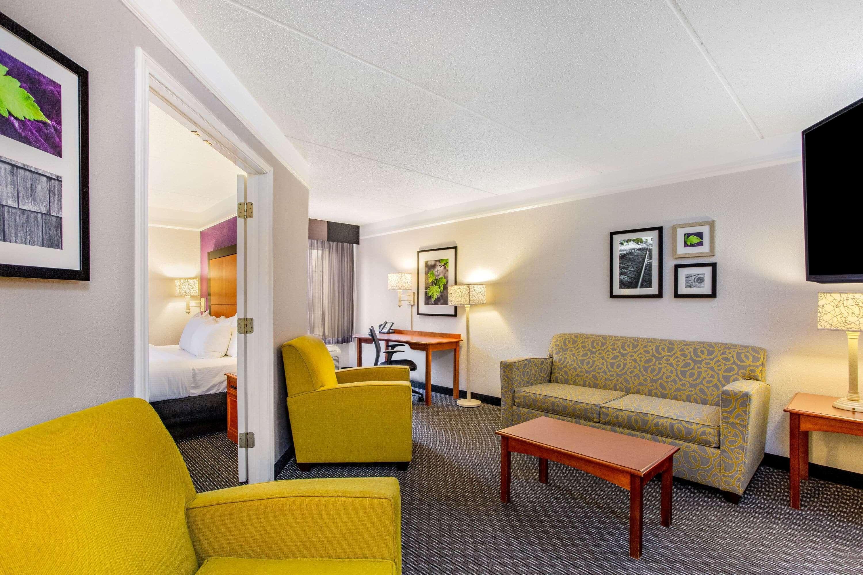 La Quinta By Wyndham Raleigh Durham Intl Ap Hotel Morrisville Exterior photo