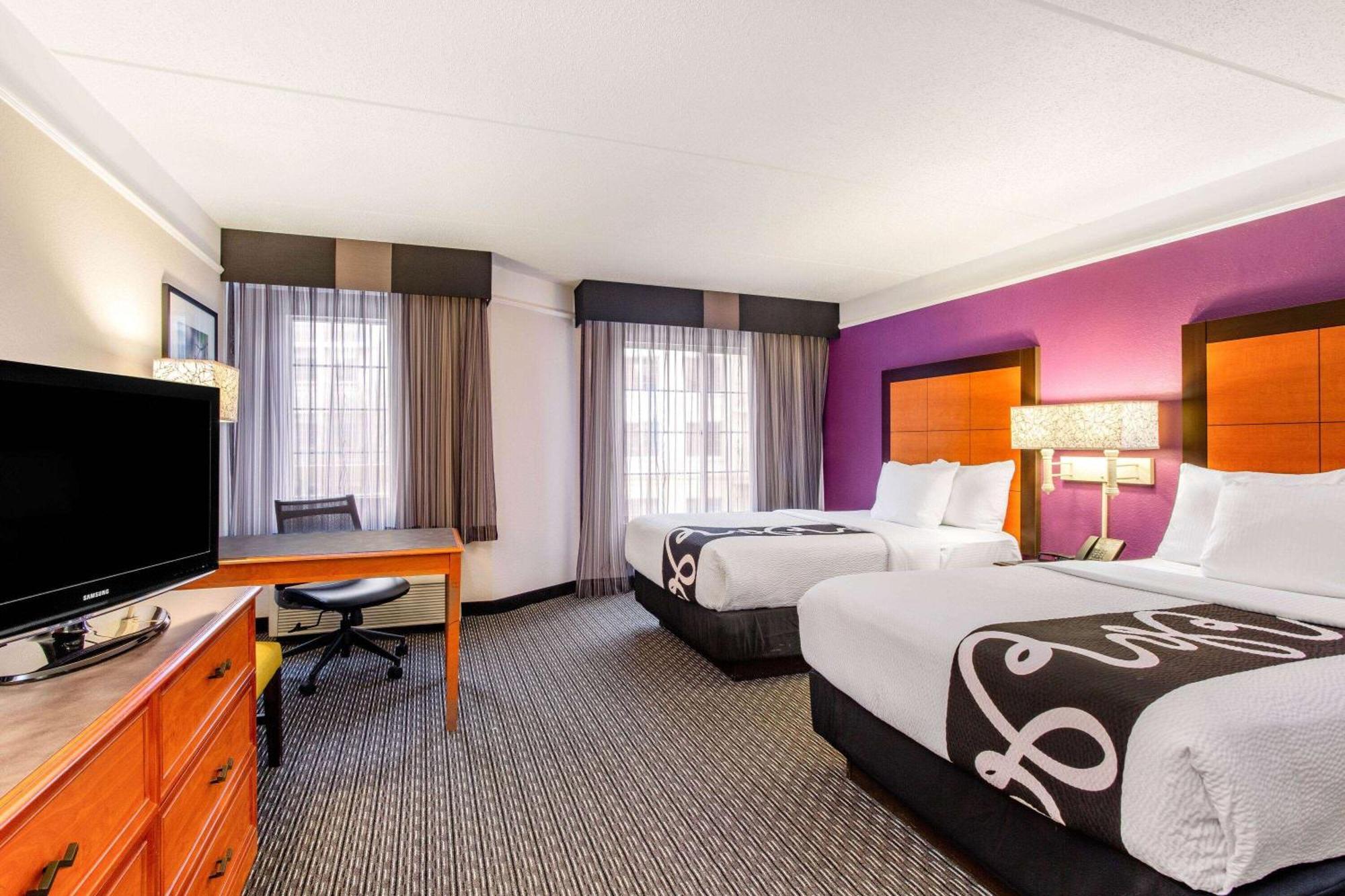 La Quinta By Wyndham Raleigh Durham Intl Ap Hotel Morrisville Exterior photo